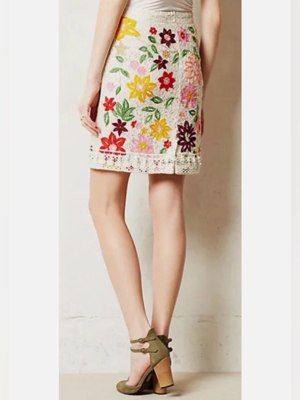 Maeve by Anthropologie Ayaka Embroidered Skirt Floral Multi Size 4 - Picture 3 of 16